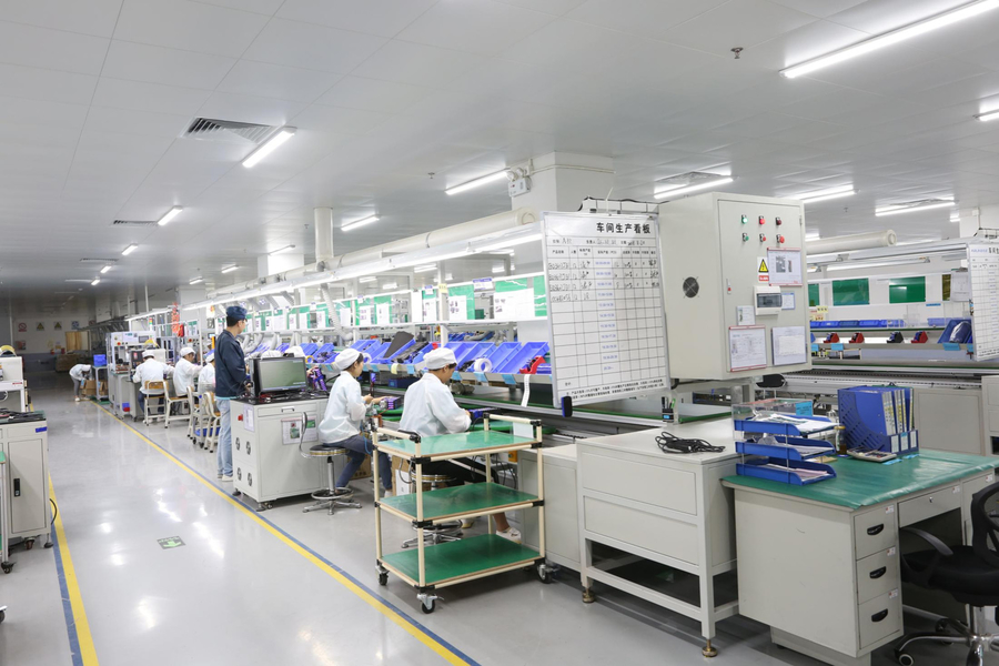 Shenzhen Yima Power Supply Co., Ltd. ligne de production du fabricant